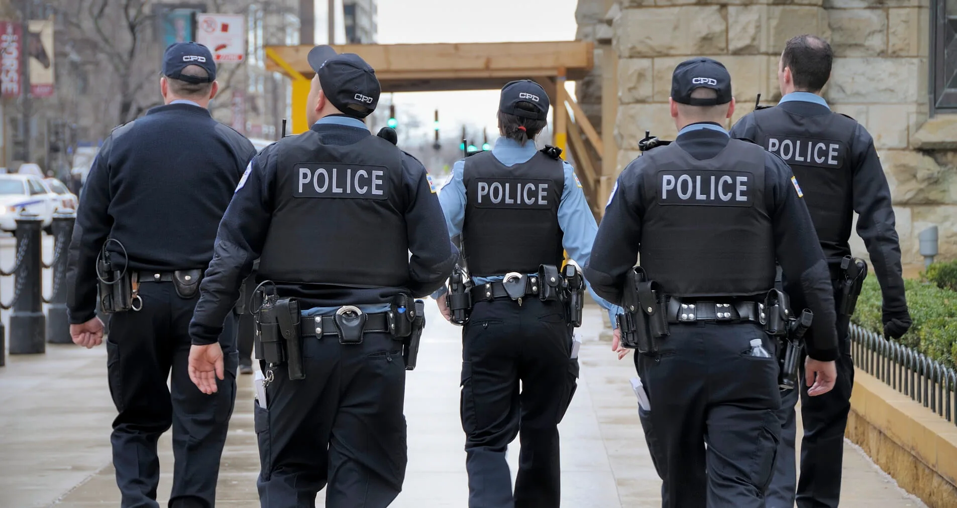 chicago police walking away from camera